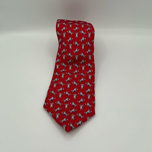 VINEYARD VINES Red With LIGHT BLUE BULLS and BEARS HAND MADE SILK TIE - Picture 2 of 6